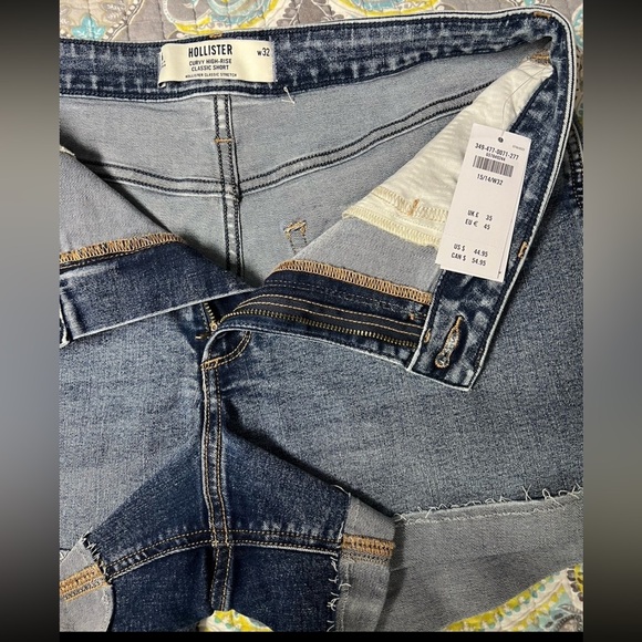 Hollister Curvy High-Rise Medium Ripped Wash Denim Shorts Size 32 - Picture 4 of 5